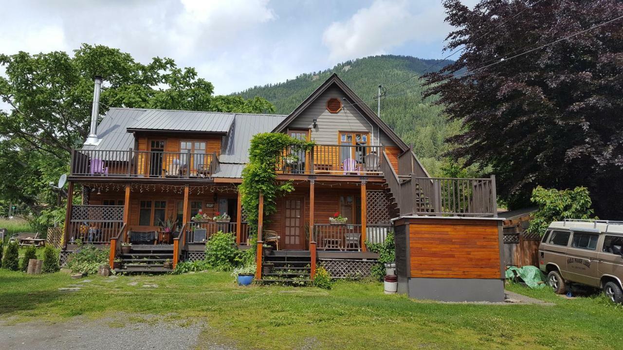 Kaslo Manor Lodge Exterior photo